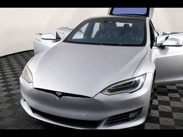 2016 Tesla Model S 90D