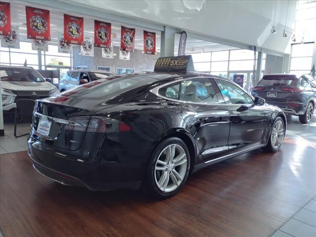 2016 Tesla Model S 90D