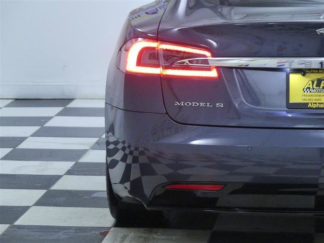 2016 Tesla Model S 90D