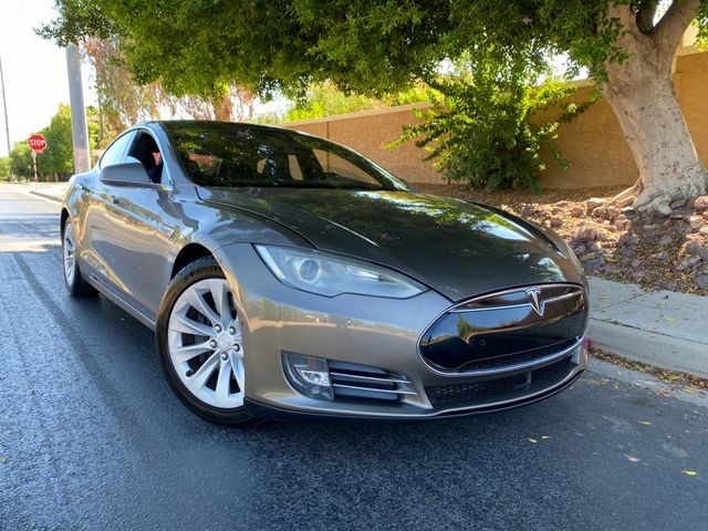 2016 Tesla Model S 90D