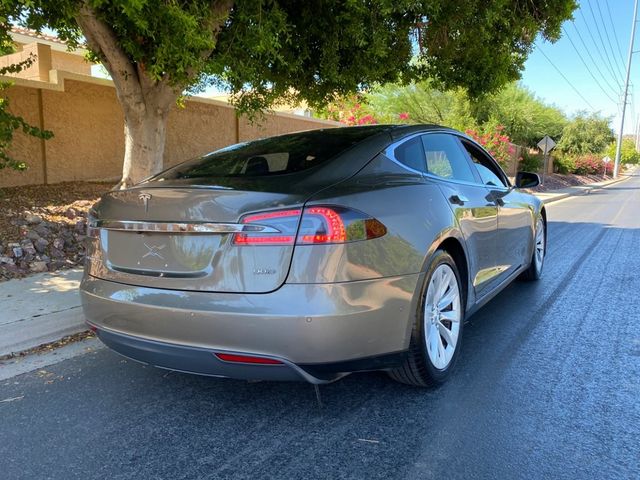 2016 Tesla Model S 90D