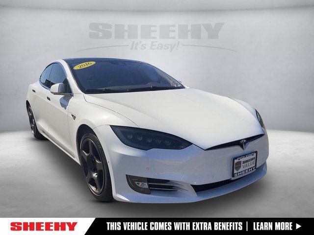 2016 Tesla Model S 90D