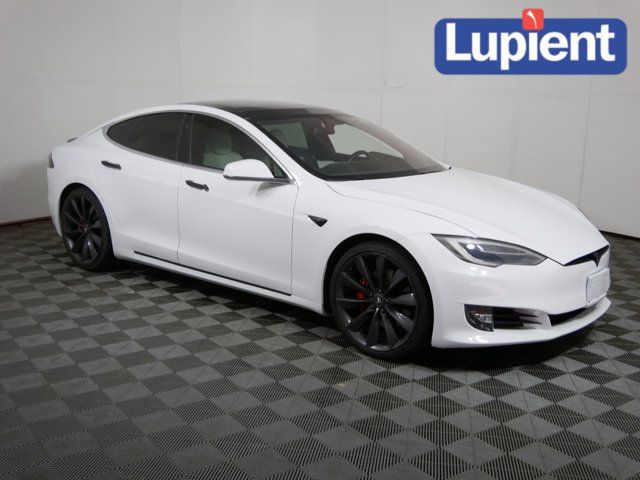 2016 Tesla Model S 90D