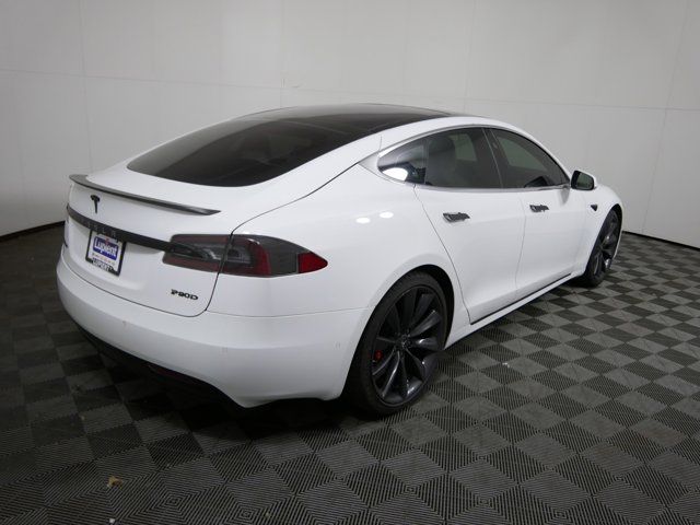 2016 Tesla Model S 90D