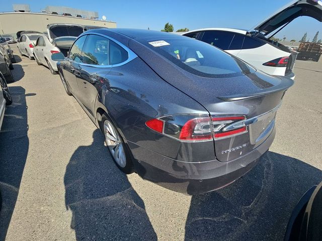 2016 Tesla Model S P90D