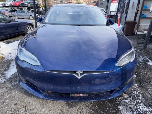 2016 Tesla Model S 75D