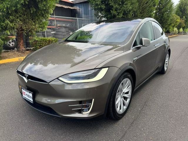 2016 Tesla Model X 90D