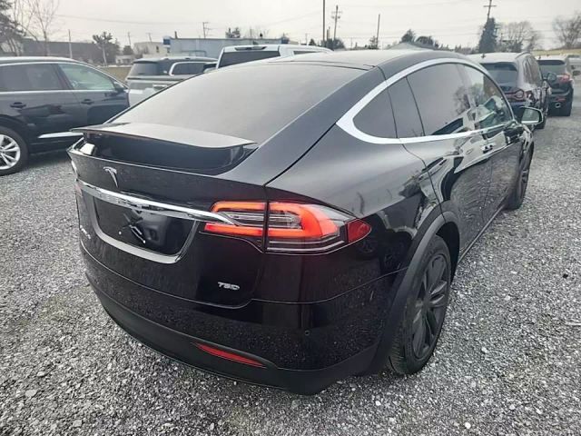 2016 Tesla Model X 75D