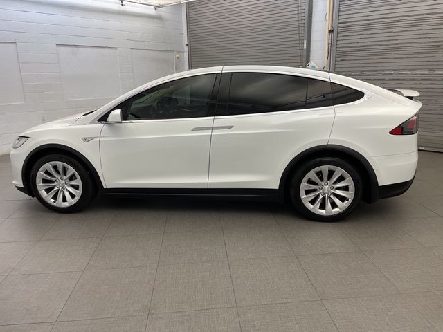 2016 Tesla Model X 90D