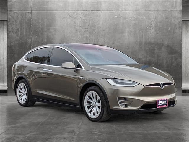 2016 Tesla Model X 90D