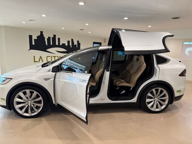 2016 Tesla Model X 90D