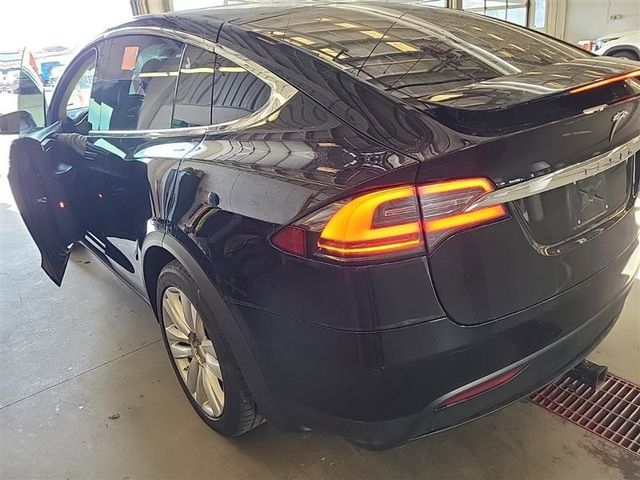 2016 Tesla Model X P90D