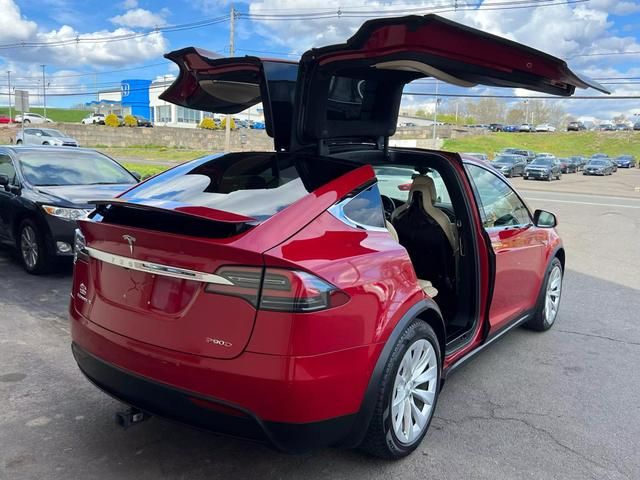 2016 Tesla Model X P90D