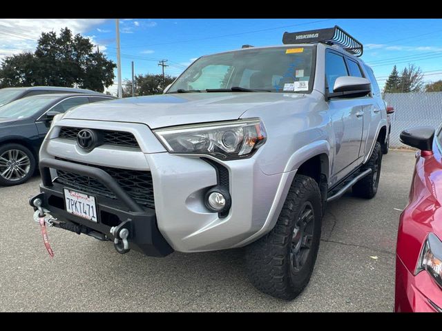 2016 Toyota 4Runner SR5