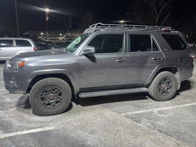 2016 Toyota 4Runner SR5