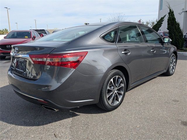 2016 Toyota Avalon XLE