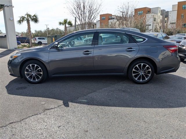 2016 Toyota Avalon XLE