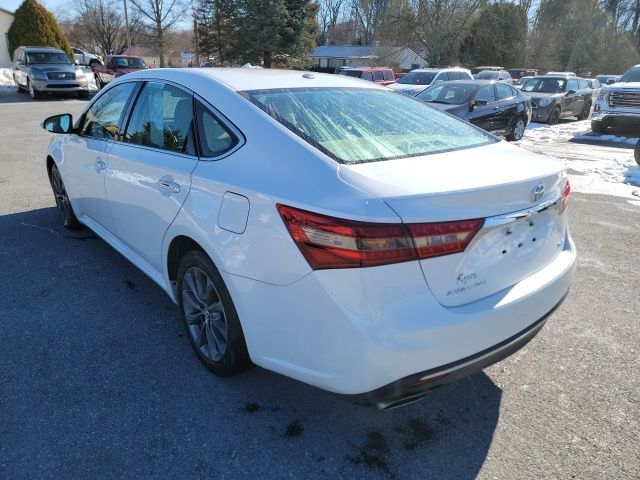 2016 Toyota Avalon XLE