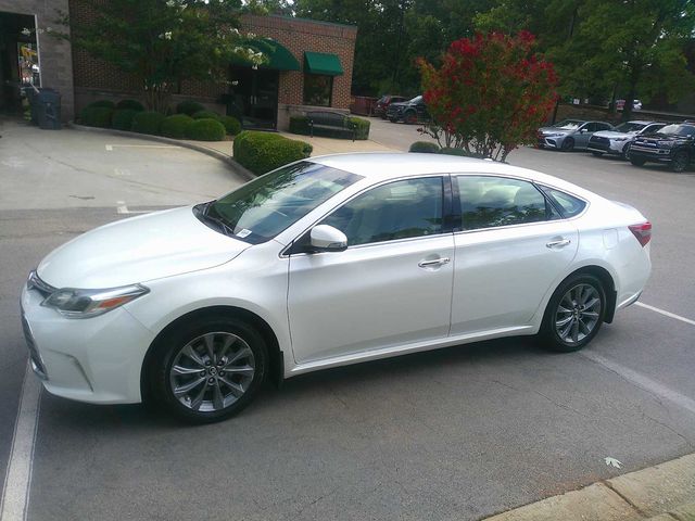 2016 Toyota Avalon XLE