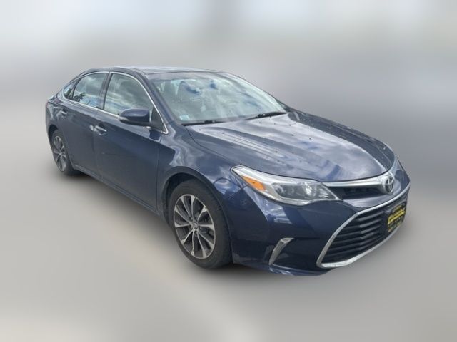 2016 Toyota Avalon XLE