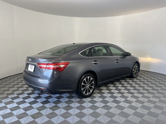 2016 Toyota Avalon XLE