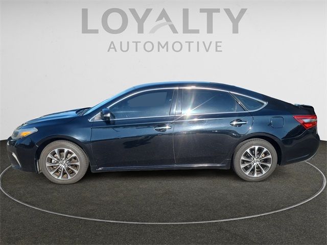 2016 Toyota Avalon XLE