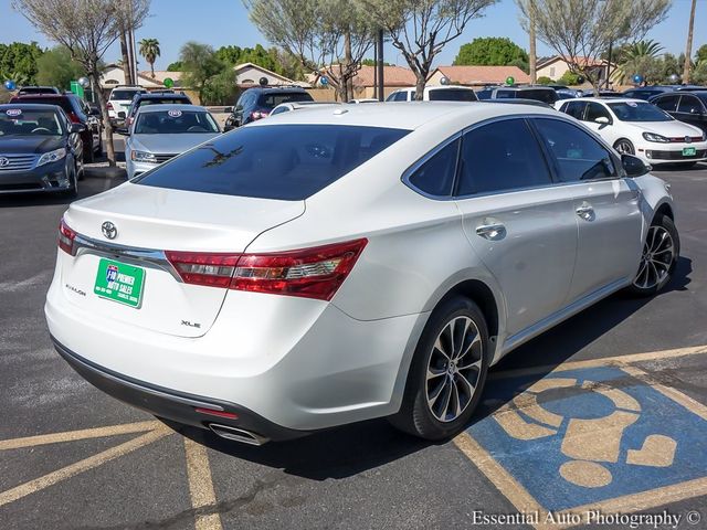 2016 Toyota Avalon XLE