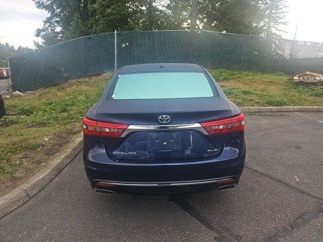 2016 Toyota Avalon XLE