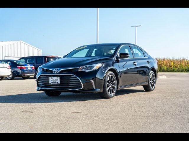 2016 Toyota Avalon XLE