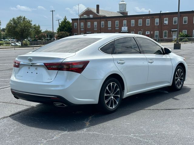 2016 Toyota Avalon XLE