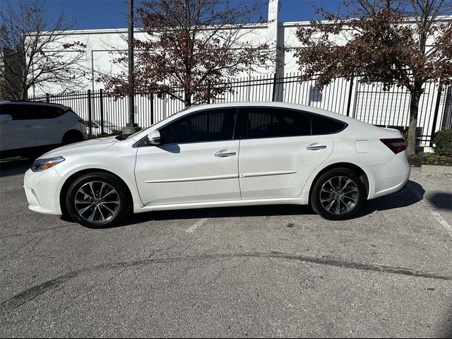 2016 Toyota Avalon XLE