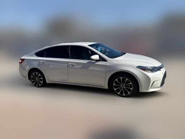 2016 Toyota Avalon XLE