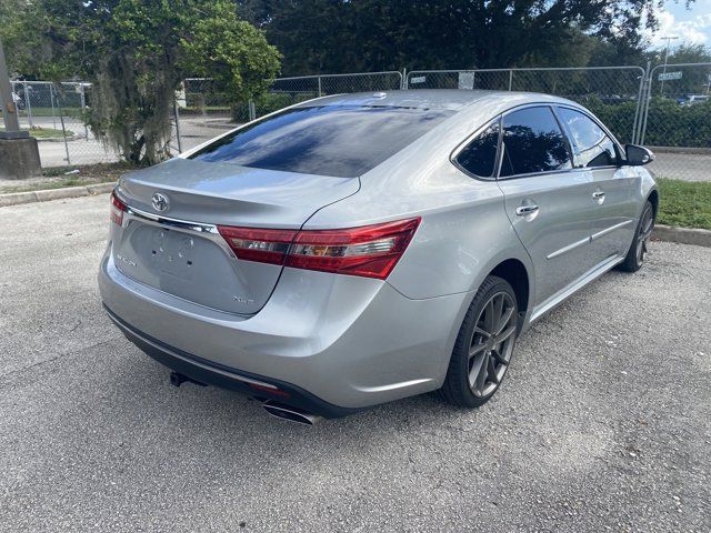 2016 Toyota Avalon XLE