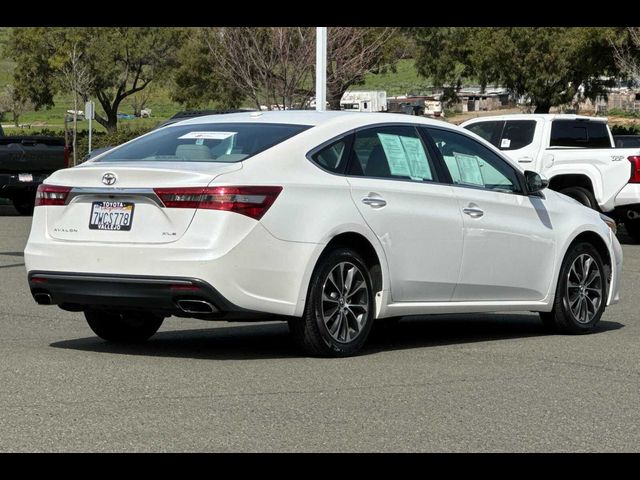 2016 Toyota Avalon XLE