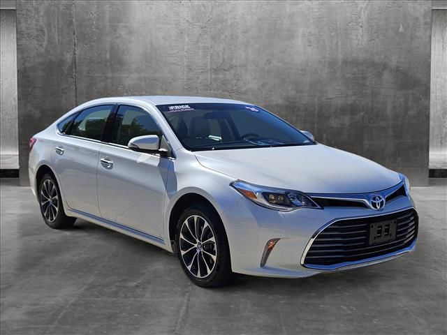 2016 Toyota Avalon XLE