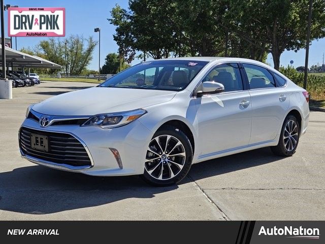 2016 Toyota Avalon XLE