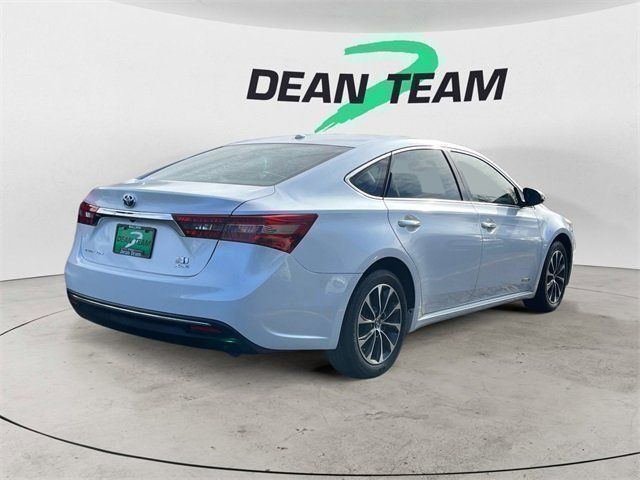 2016 Toyota Avalon Hybrid XLE Premium