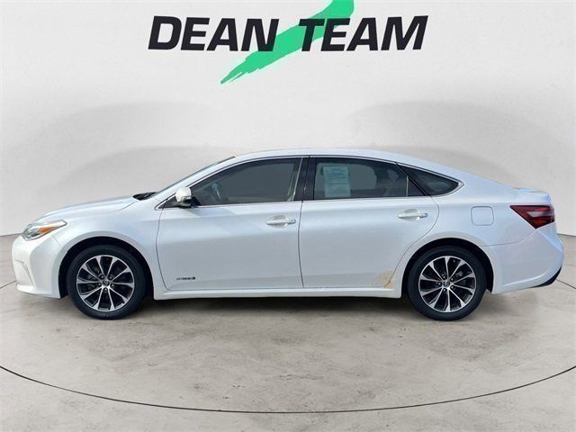 2016 Toyota Avalon Hybrid XLE Premium