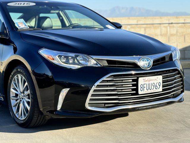 2016 Toyota Avalon Hybrid 