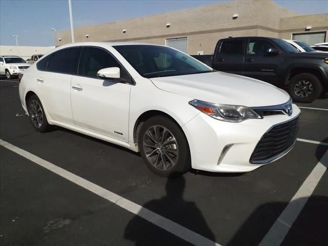 2016 Toyota Avalon Hybrid XLE Plus