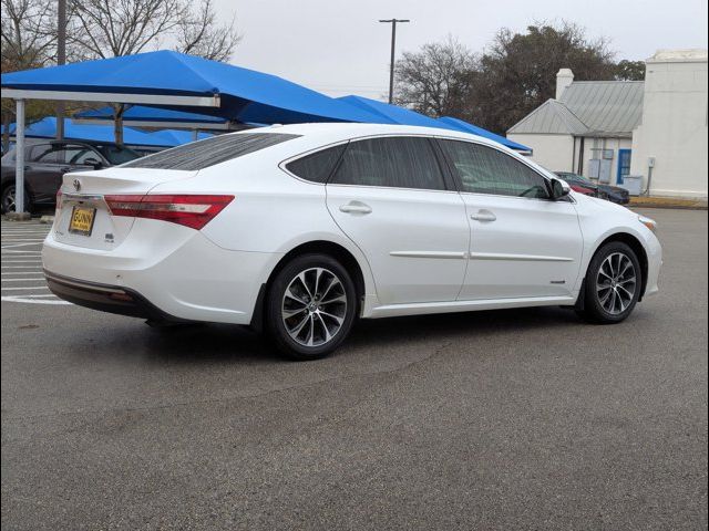 2016 Toyota Avalon Hybrid XLE Plus