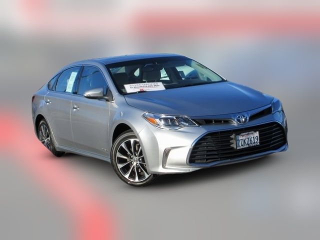 2016 Toyota Avalon Hybrid XLE Premium