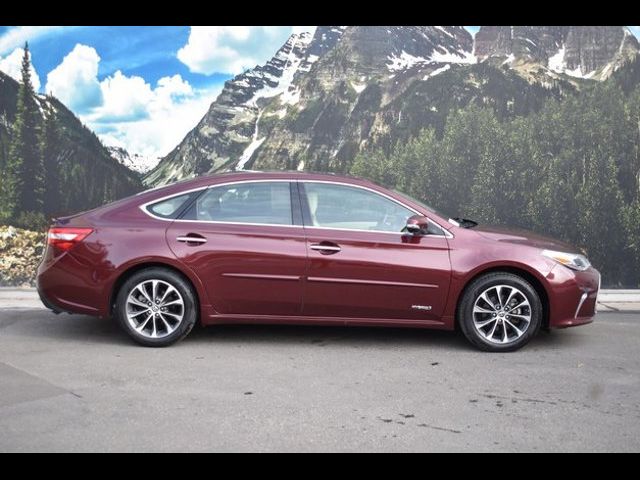 2016 Toyota Avalon Hybrid XLE Premium