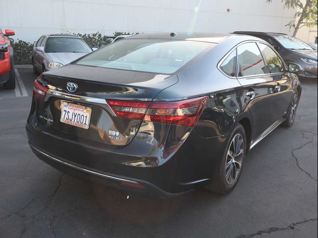 2016 Toyota Avalon Hybrid XLE Premium