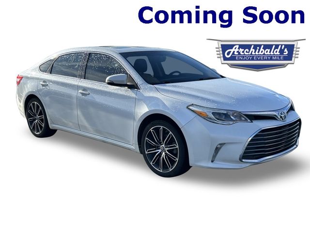 2016 Toyota Avalon Hybrid XLE Premium