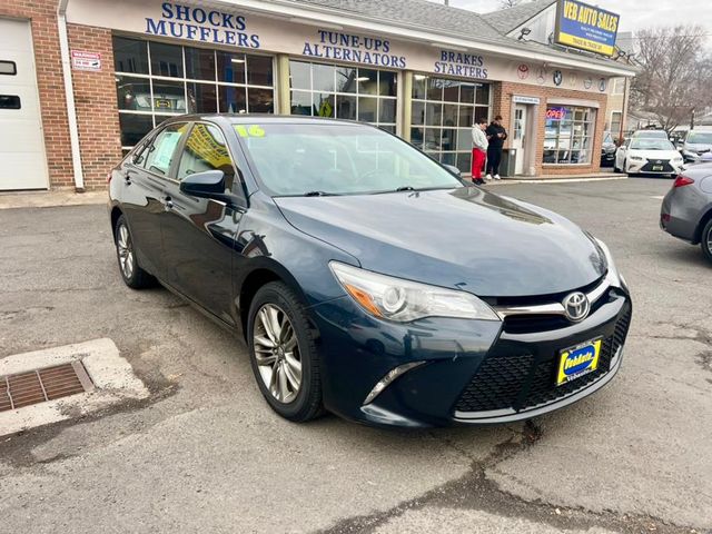 2016 Toyota Camry 