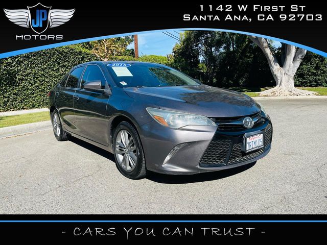 2016 Toyota Camry SE