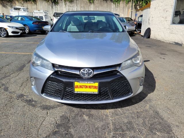 2016 Toyota Camry XLE