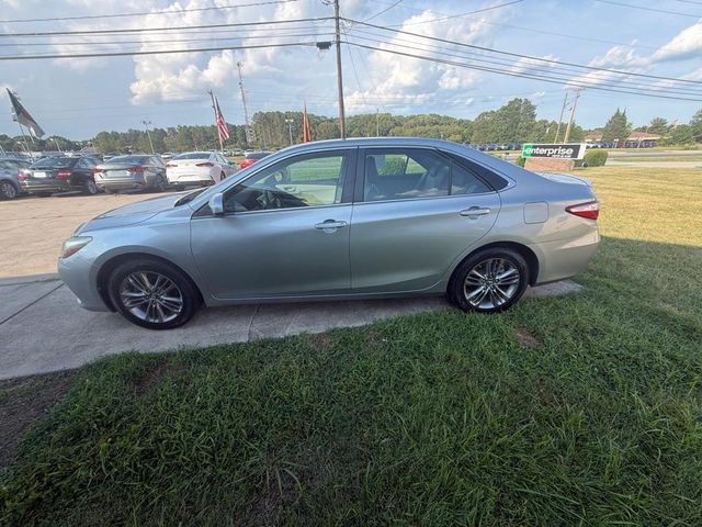 2016 Toyota Camry XLE
