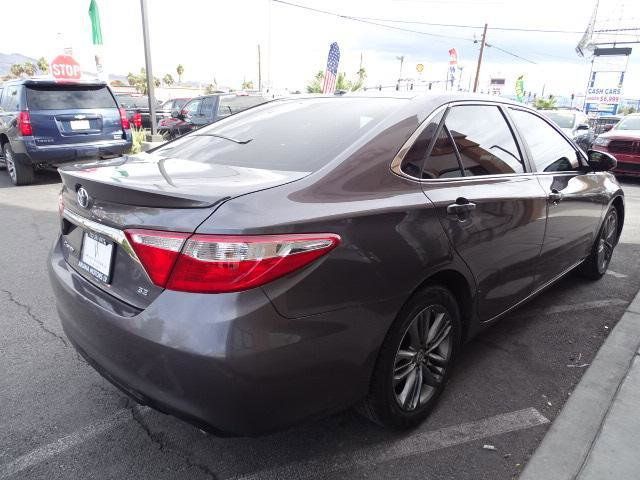 2016 Toyota Camry 